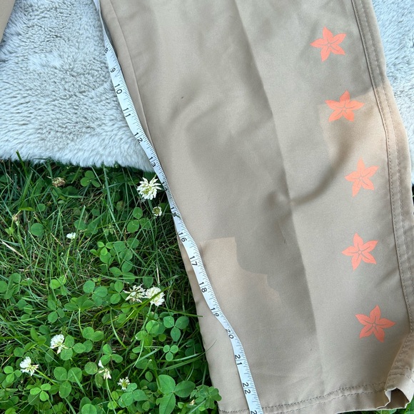 Y2K vintage amazing, extreme, low rise gorpcore utility Capri made in Brazil - Picture 16 of 16